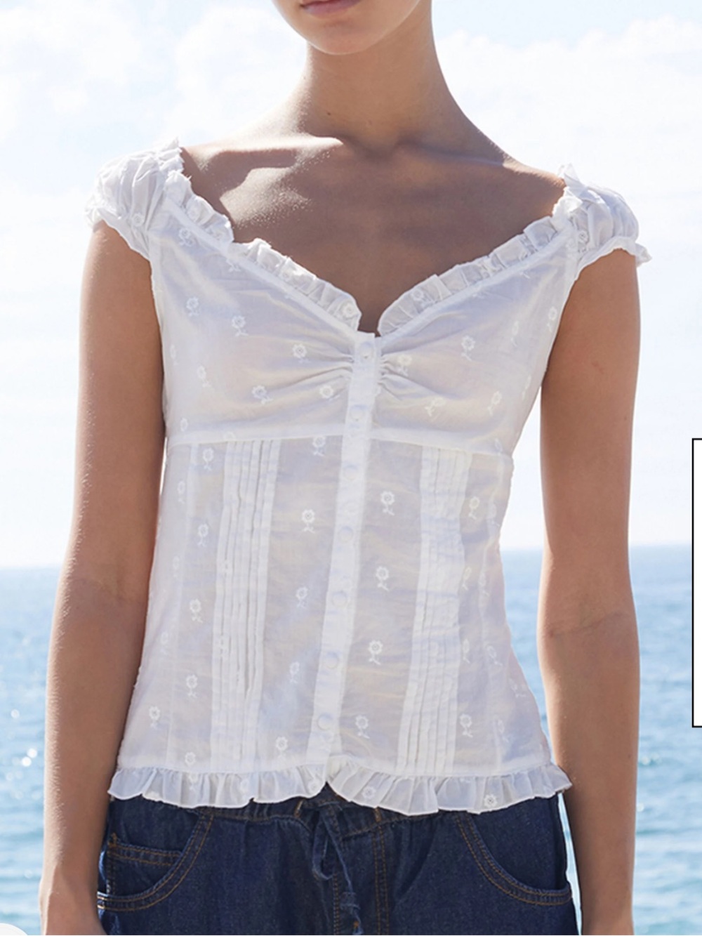 BRANDY MELVILLE JOHN GALT white floral embroidered Elena top